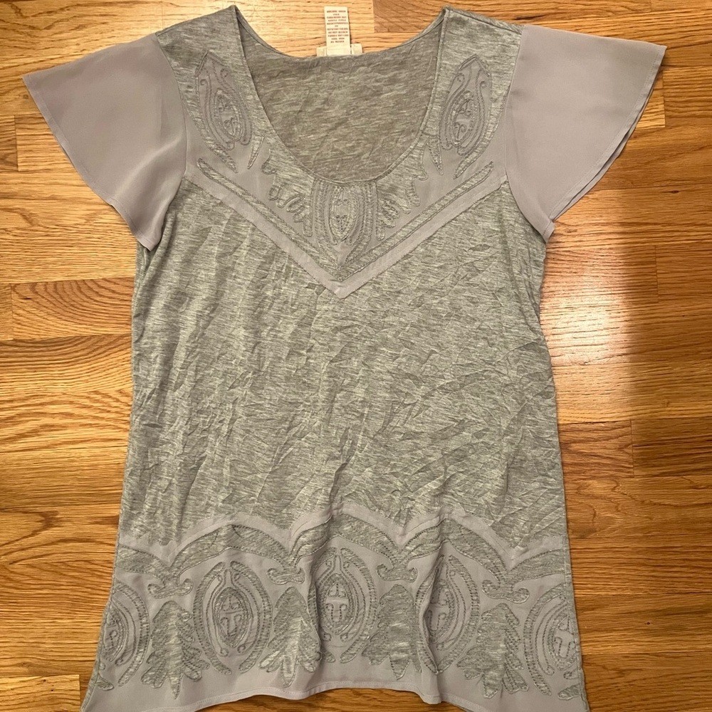 Women’s Sundance Lucinda Small embellished crinkle top, sheer sleeves Gray